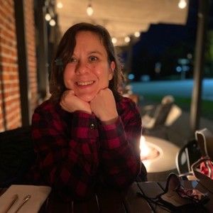 Meet your Posher, Julia